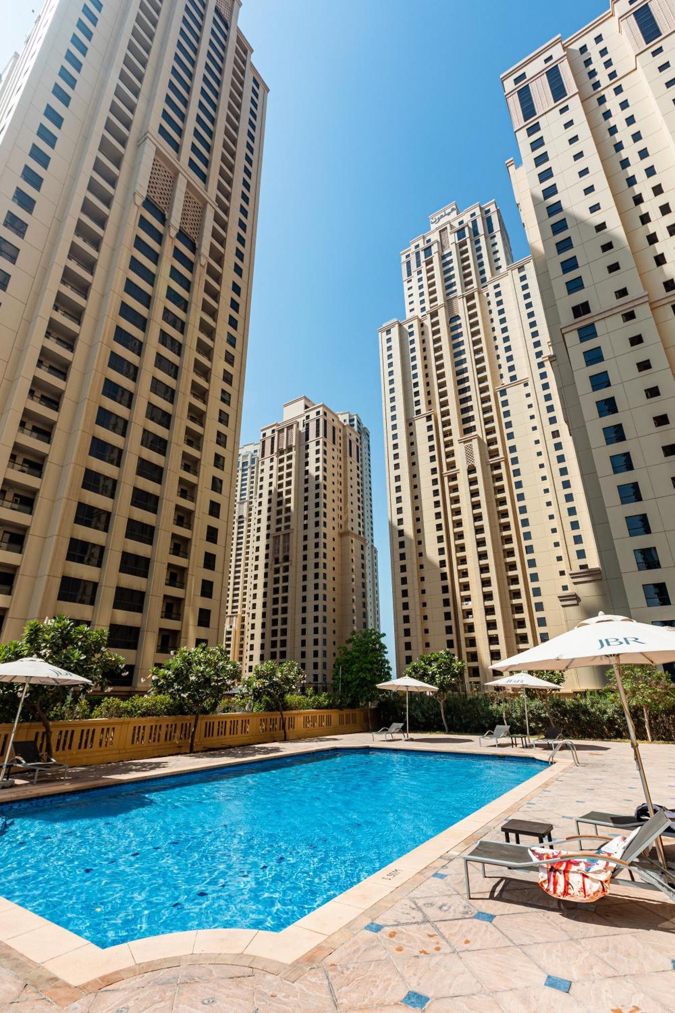 Beautiful And Bright 1 Bedroom Apartment! Sofia ! Dubai Exteriör bild