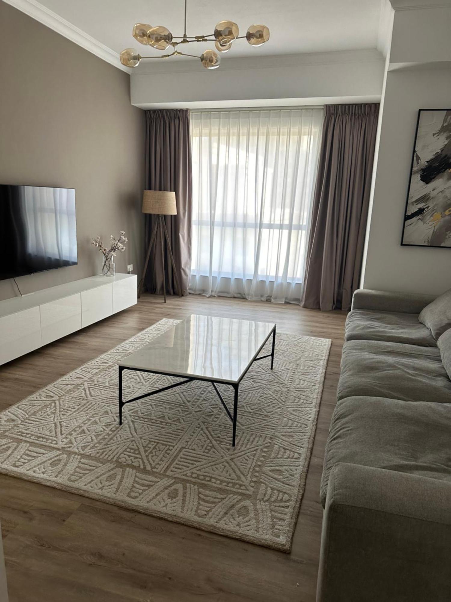 Beautiful And Bright 1 Bedroom Apartment! Sofia ! Dubai Exteriör bild