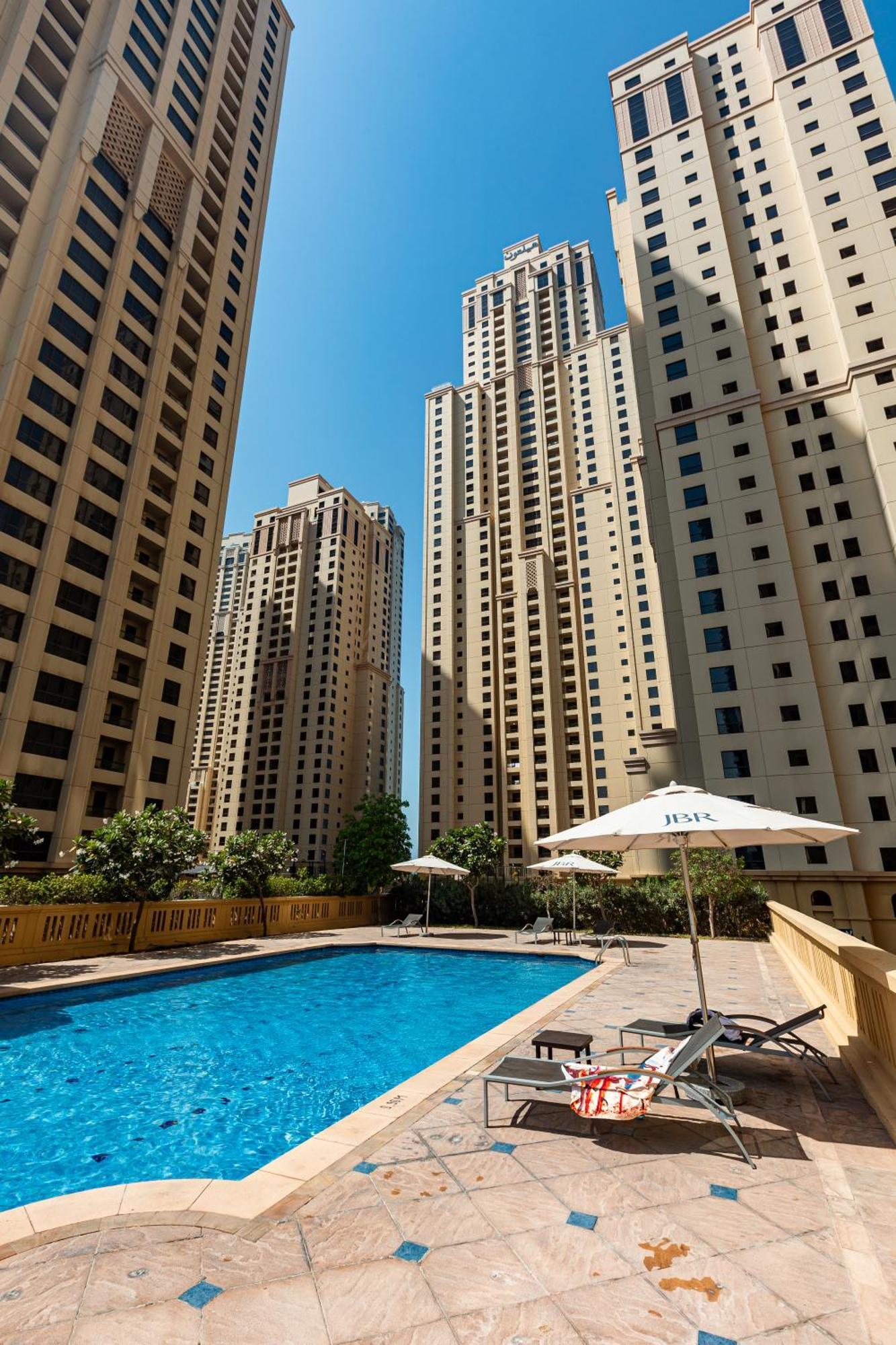 Beautiful And Bright 1 Bedroom Apartment! Sofia ! Dubai Exteriör bild