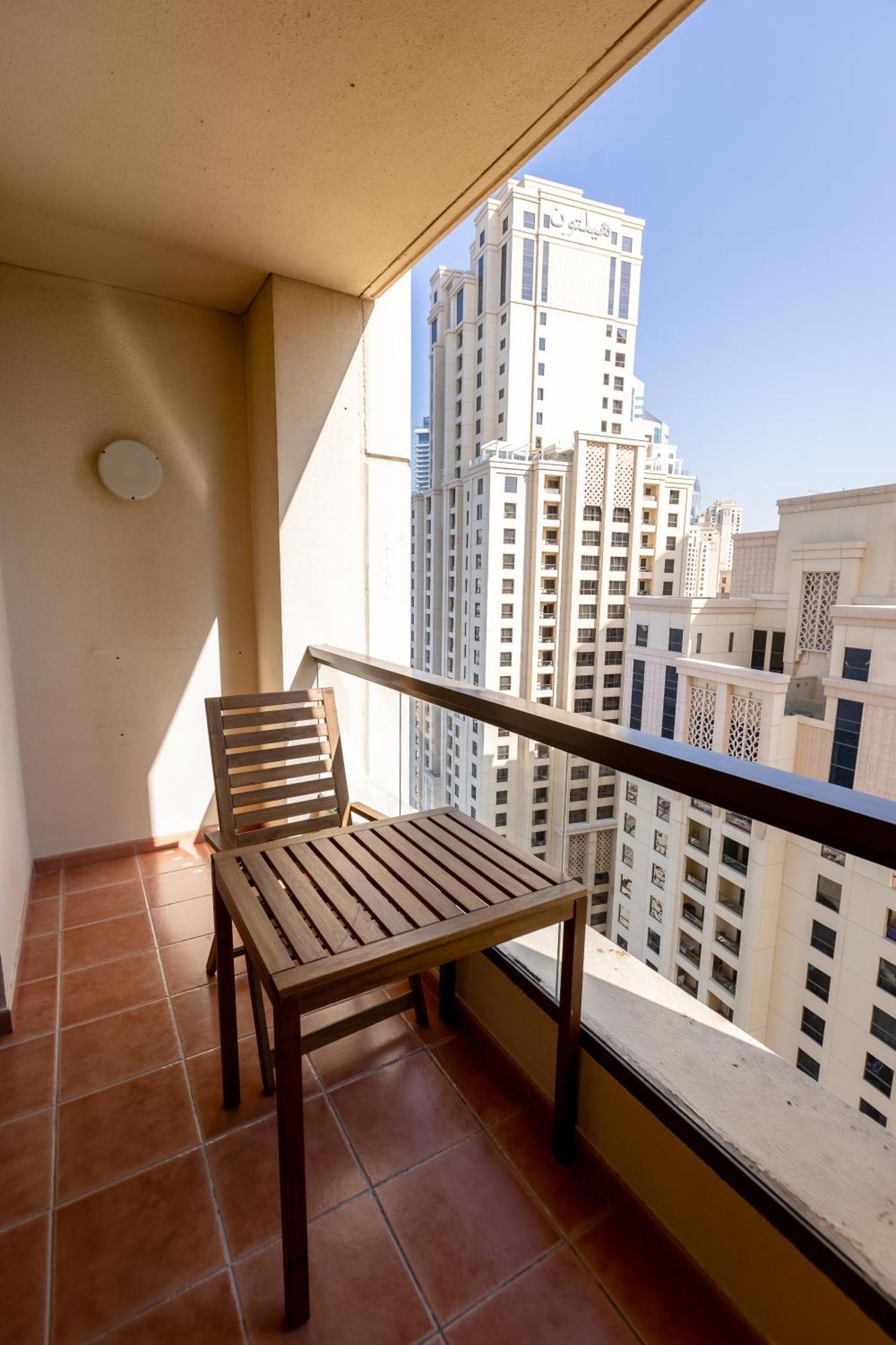 Beautiful And Bright 1 Bedroom Apartment! Sofia ! Dubai Exteriör bild